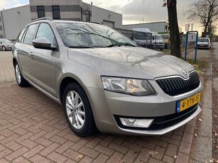 Škoda Octavia Combi 1.2 TSI Greentech Ambition Businessline