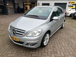 Mercedes-Benz B-klasse 200 automaat/ navi/ stoelverw./