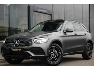 Mercedes-Benz GLC 300e 4MATIC Premium Plus AMG Night