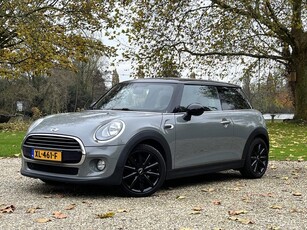 Mini Cooper 1.5 136PK Salt JCW Interieur, Airco, Cruise