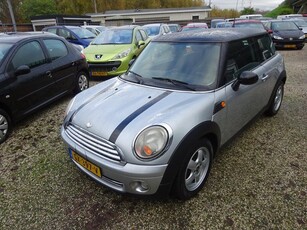 Mini Mini 1.6 Cooper airco navigatie sport velgen