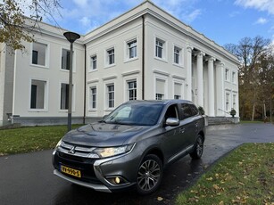 Mitsubishi Outlander 3 GERESERVEERD 2.2 DI-D AUT 4WD 