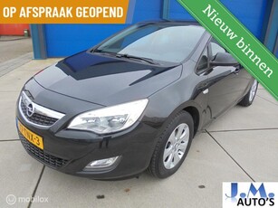 Opel Astra 1.4 Turbo Business Edition