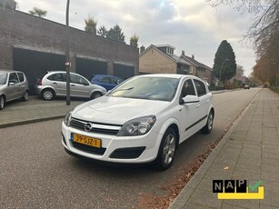 Opel Astra 1.8 Executive AUTOMAAT,NAVI,AIRCO,CRUISE,MET APK!