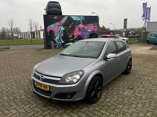 Opel Astra 1.8 Sport NW APK!