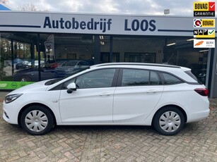 Opel Astra Sports Tourer 1.2 Business Edition