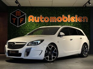 Opel Insignia Sports Tourer 2.8 T V6 OPC 4x4