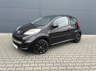 Peugeot 107 1.0-12V XS bouwjaar 2009 met nw apk