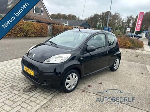 Peugeot 107 1.0 Access Accent (bj 2013)