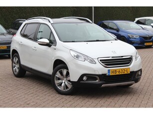 Peugeot 2008 1.2 PureTech Style / NL Auto! / Panoramadak /