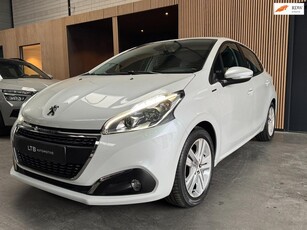 Peugeot 208 1.2 PureTech Signature