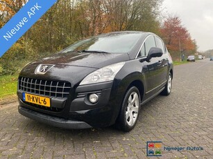 Peugeot 3008 1.6 VTi Première (bj 2010)