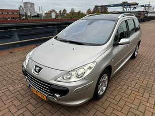 Peugeot 307 SW 1.6-16V /Panoramadak/Airco/Cruise/Nieuwe APK