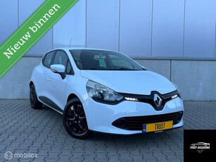 Renault Clio 0.9 TCe Dynamique 5 DRS CRUISE CONTROL KEYLESS