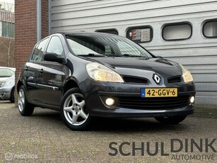 Renault Clio 1.2-16V Special Line AIRCOELEKTRISCHE RAMEN