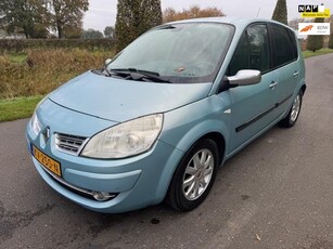 Renault Scénic 2.0-16V Business Line