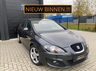 SEAT Leon 1.2 TSI Ecomotive Sport Trekhaak Export