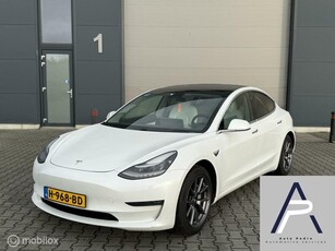 Tesla Model 3 Long Range AWD 75 kWh Trekhaak Wit leer In BTW