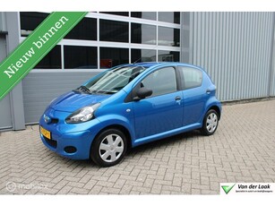 Toyota Aygo 1.0-12V Cool Airco 5 Deurs NL Auto Boekjes.