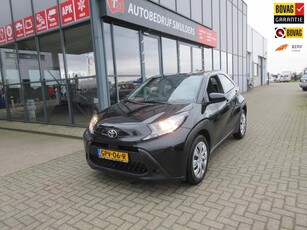 Toyota Aygo X 1.0 VVT-i S-CVT Play,adapt cr control, groot