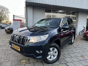 Toyota Land Cruiser 2.8 D-4D-F Comfort Window Van