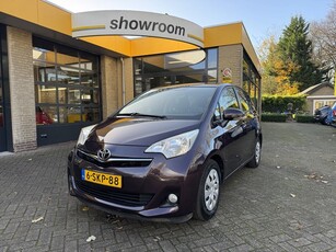 Toyota Verso-S 1.3 VVT-i Aspiration Automaat Navi Camera