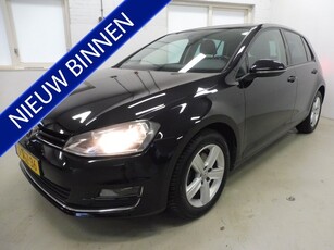 Volkswagen Golf 1.2 TSI Highline Stof/leer Navi Cruise