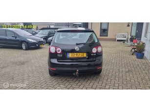 Volkswagen Golf 1.6 FSI Trendline airco cv el ramen trekhaak