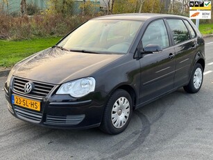 Volkswagen Polo 1.4-16V Comfortline * AIRCO * NAP