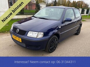 Volkswagen Polo 1.4-16V Trendline Nieuwe Apk (bj 2001)