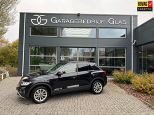 Volkswagen T-Roc 1.5 TSI Life Edition camera - stoelverw.