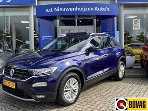 Volkswagen T-Roc 1.5 TSI Style Business Cruise Navi