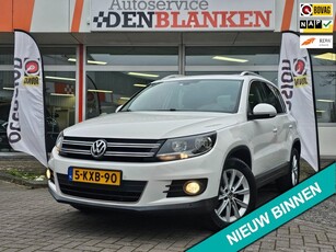 Volkswagen Tiguan 1.4 TSI Sport&Style BJ.2013 / Panodak