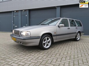 Volvo 850 2.5 Exclusive-Line station