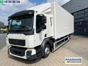 Volvo FL 210 PK 4X2 12 TON BAKWAGEN + LAADKLEP/