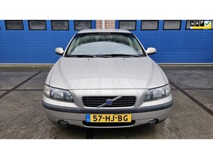 Volvo S60 2.4 automaat *airco*