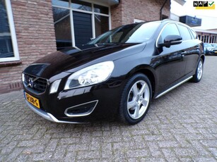 Volvo V60 1.6 DRIVe R-Design