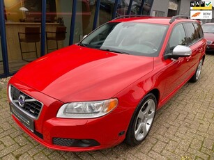 Volvo V70 2.5FT R-Design 230PK Automaat LEER / XENON / PDC