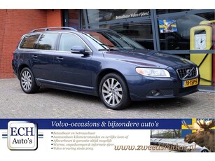 Volvo V70 T4 180 pk Aut. Limited Edition, Leer, Xenon