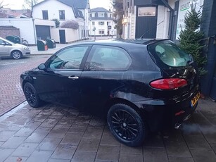 Alfa Romeo 147 1.6 T.Spark Progression nw apk bij aflevering