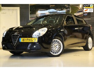 Alfa Romeo Giulietta 1.4 T Distinctive - LEER - XENON - LED