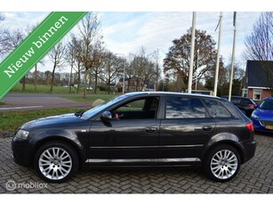 Audi A3 1.6 Ambiente 5DRS, '05 ClimaCruiseTrekhaak!