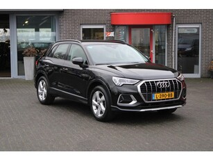 Audi Q3 35 TFSI Business Edition Trekhaak/NL auto/Navi/Led