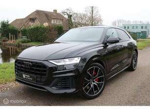 Audi Q8 55 TFSIe Quattro S-Line / RS stoelen / Luchtvering