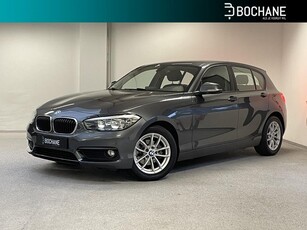 BMW 1-serie 118i Executive NAVI CLIMA PDC