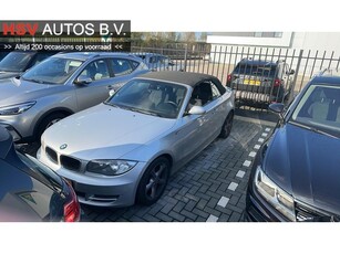 BMW 1-serie Cabrio 118i Executive radio/cd LM *apk 06-2025*