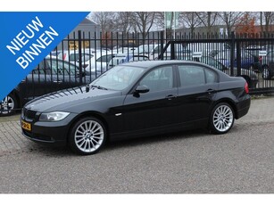 BMW 3-serie 318i Dynamic Executive