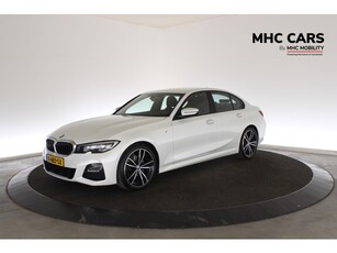 BMW 3-serie 320i Executive Edition M-pakket Lage