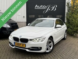 BMW 3-serie 320i SPORTLINE AUTOMAAT XENON NL-AUTO!!