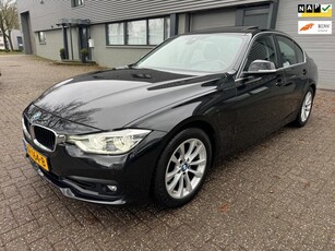 BMW 3-serie 330e High executive, schuifdak, leder